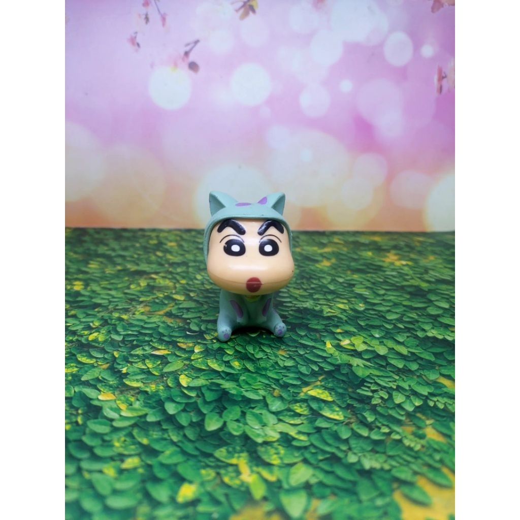 Shinchan/sincan/shincan figure preloved