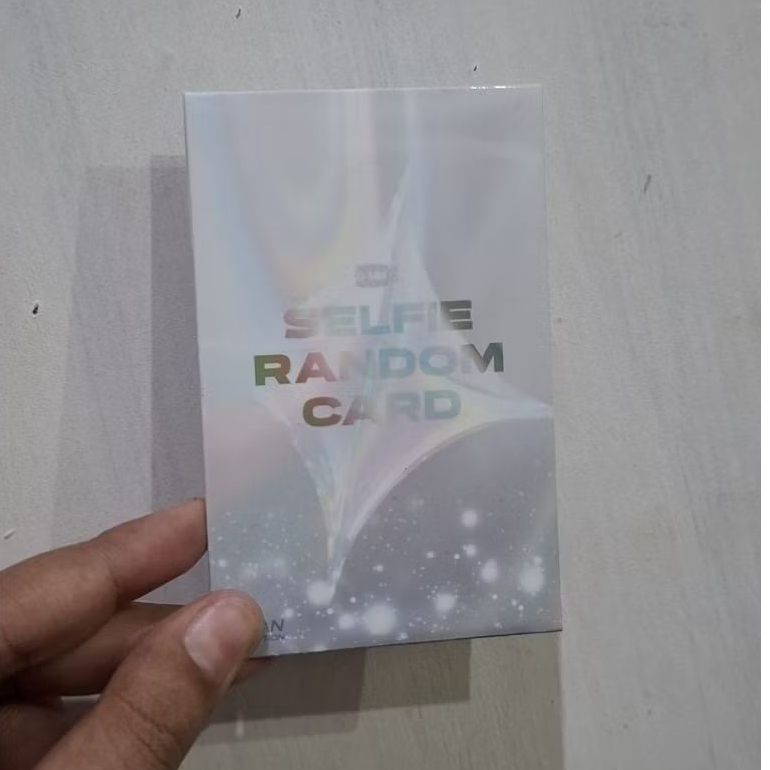 [READY STOK UNSEALED] Official PC Selfie Random Card Japan 2024 Boys GMMTV Phuwin Blossom Hong First