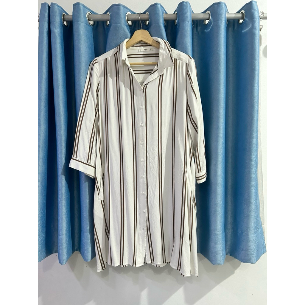 Baju kemeja panjang / dress berkerah garis-garis brand MNG (MANGO)
