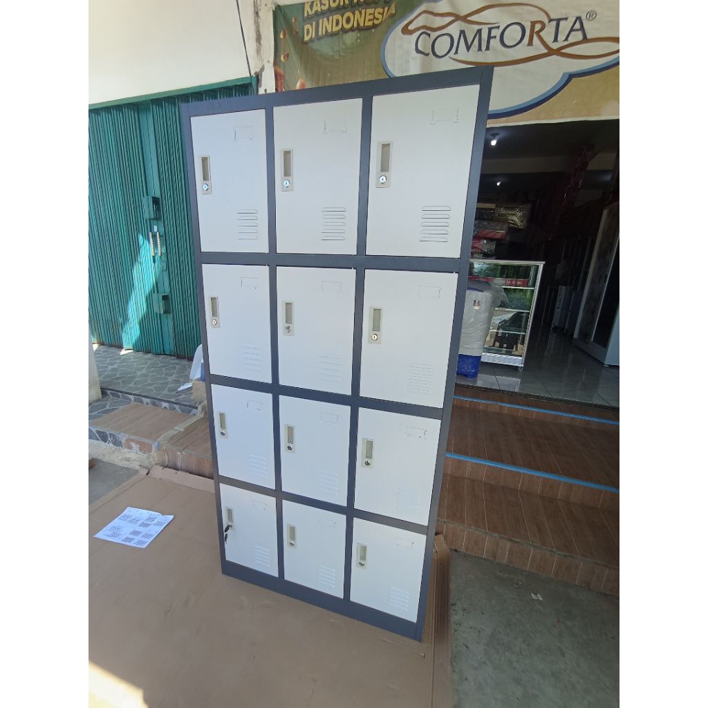 Lemari Loker Locker Cabinet 12 Pintu Full Besi VZ L-12