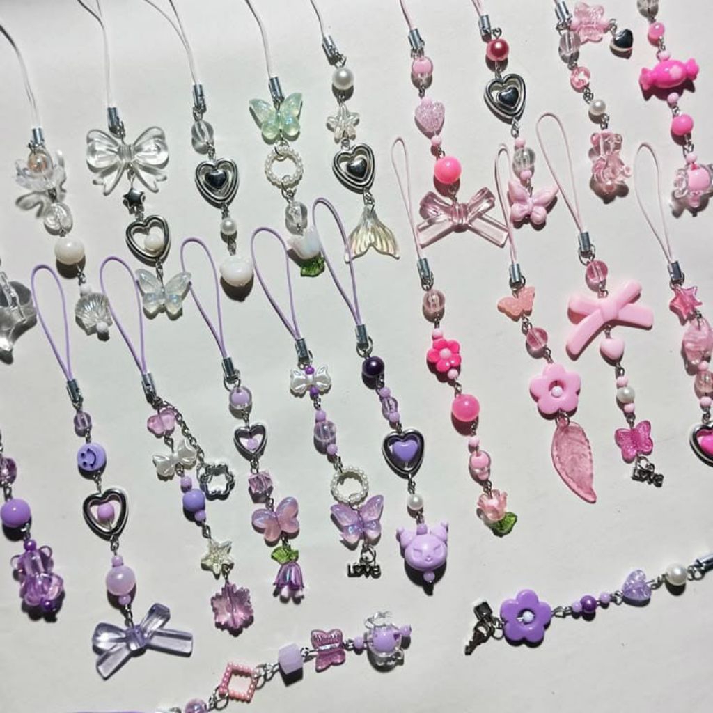 

sepaket gantungan Hadiah / gift kpop japan kawaii hampers