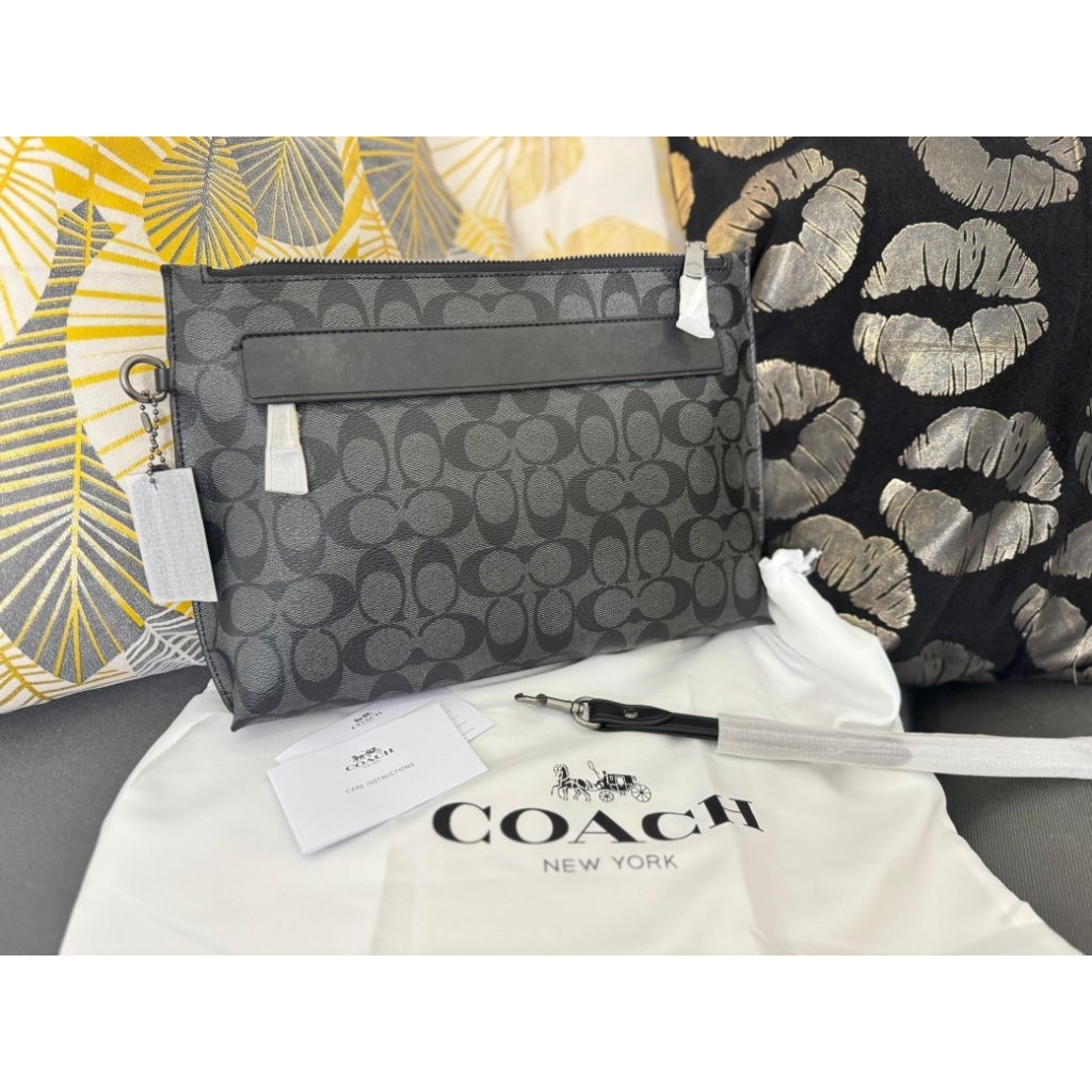 Clutch Pouch Coach Fullblack New Official Store