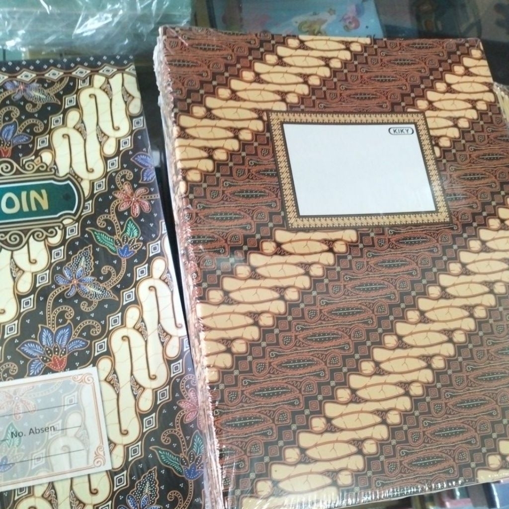 

Buku Kiky Isi 58 Batik