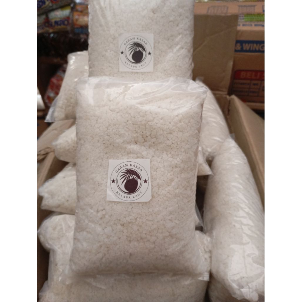 

Garam Kasar Alami 1kg – Asin Murni, Cocok untuk Masakan, Marinasi, & untuk Kebutuhan sehari-hari