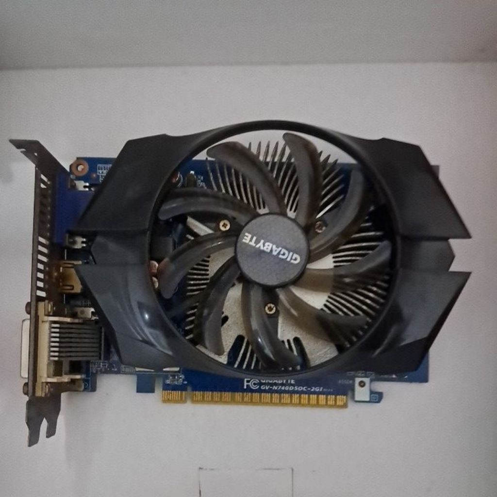 Kartu VGA GPU Gigabyte GT 740 2GB bekas normal