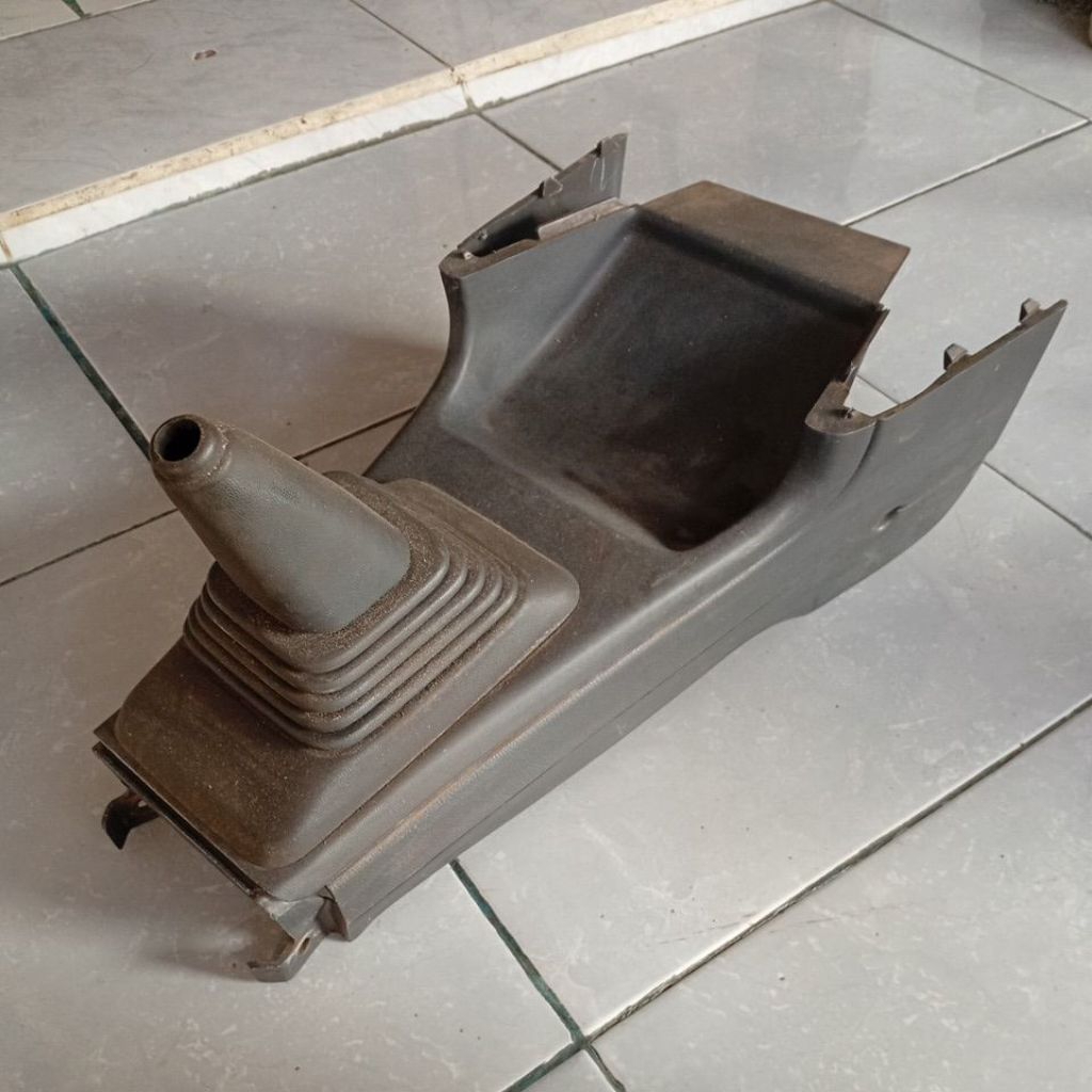 consol perseneling Corolla twincam/ liftback