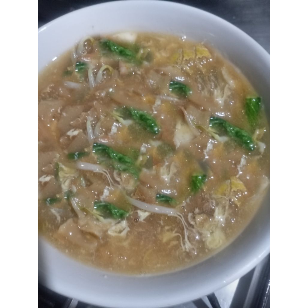 

Kwetiao Kwetiau Siram Telor