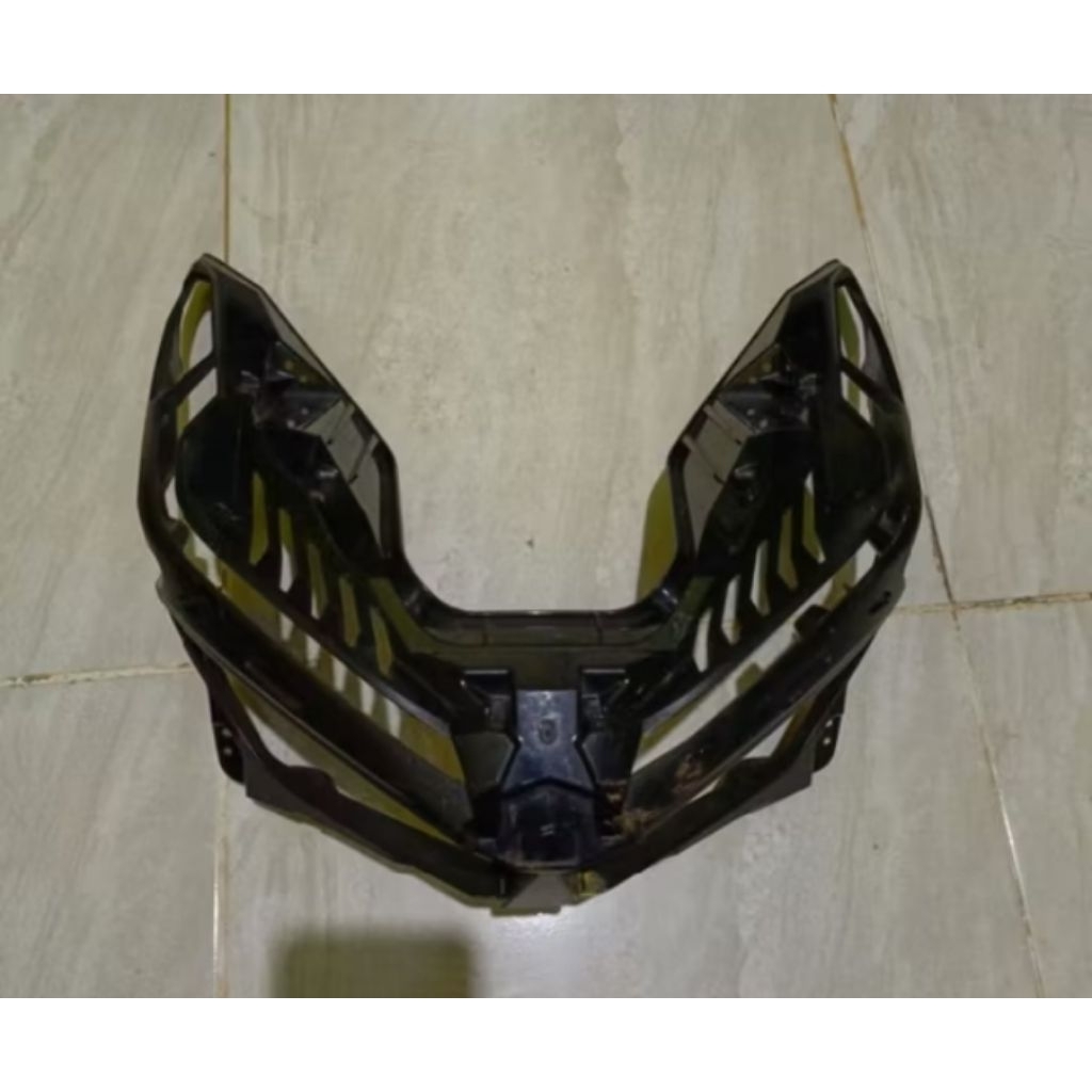 frame lampu depan honda vario LED new 2018 bekas ori