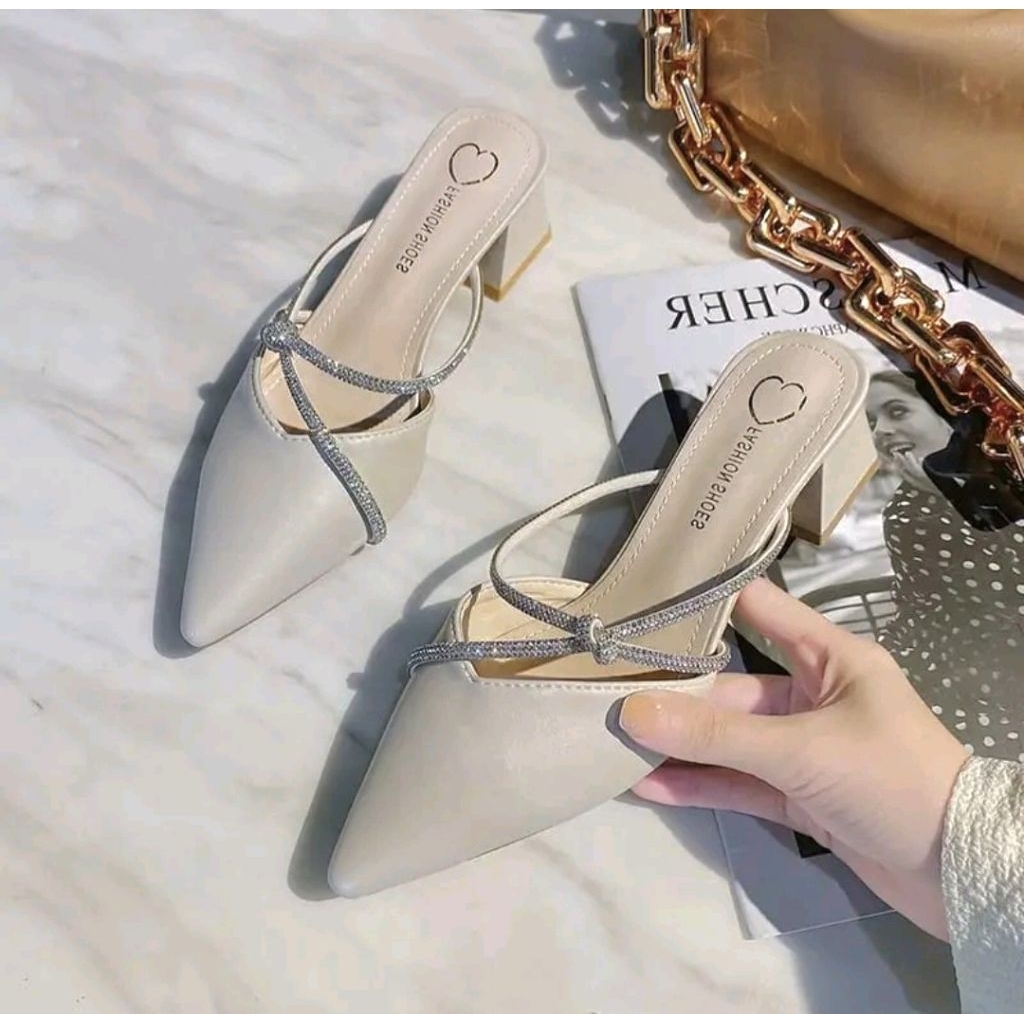 Heels bapau wanita variasi tali glitter Terbaru hak tinggi