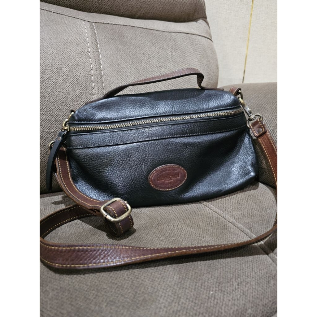TAS PRELOVED ABEKANI YESLONG CELIN