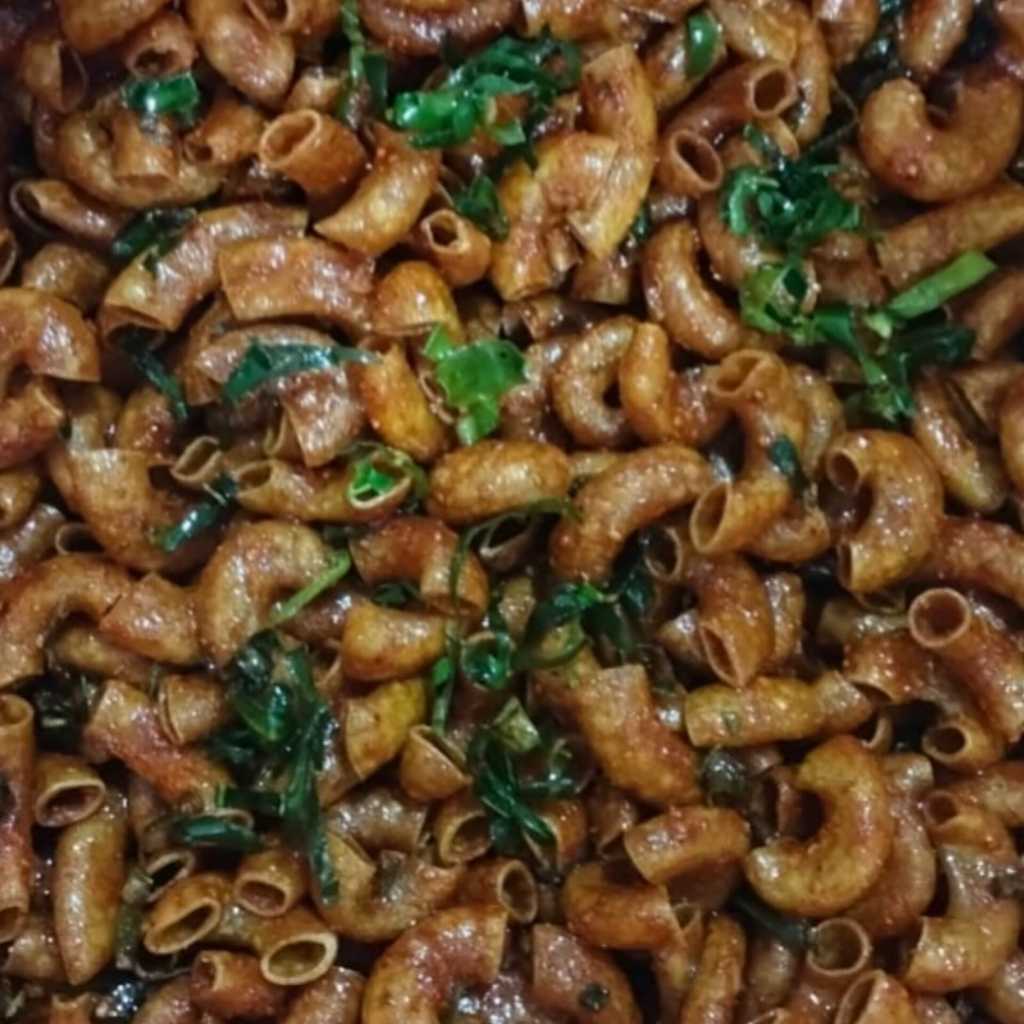 

Seblak Makroni Cikruh 100grm Pedas Manis Daun Jeuk Seblak Bantet Mang Galing