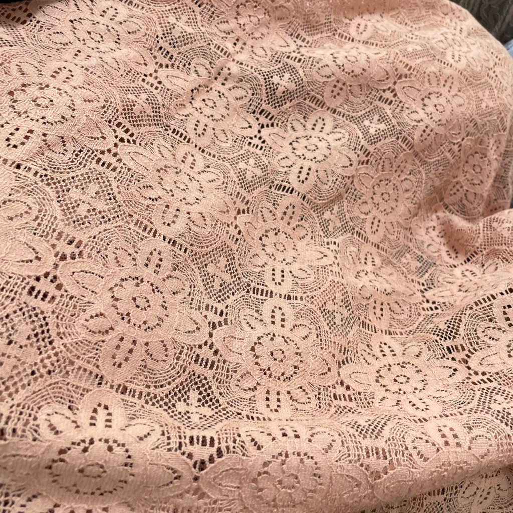 kain semi prada - kain brokat street embos - kain brokat street motif bunga premium - warna pink sal