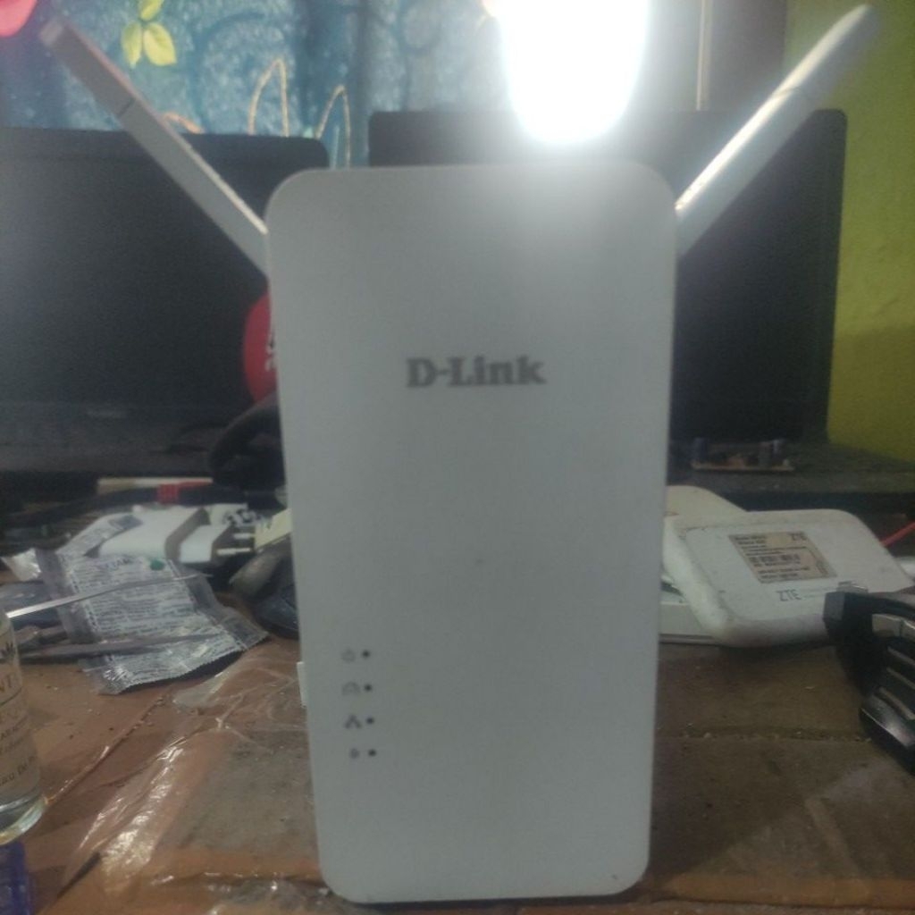 Powerline AV2 D-LINK DHP-W610AV 1000 WIFI AC 1200 WIRELESS EXTENDER