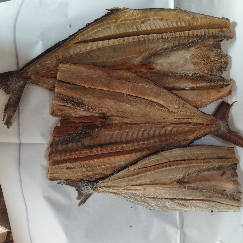 

IKAN ASIN TENGGIRI per 250 gram