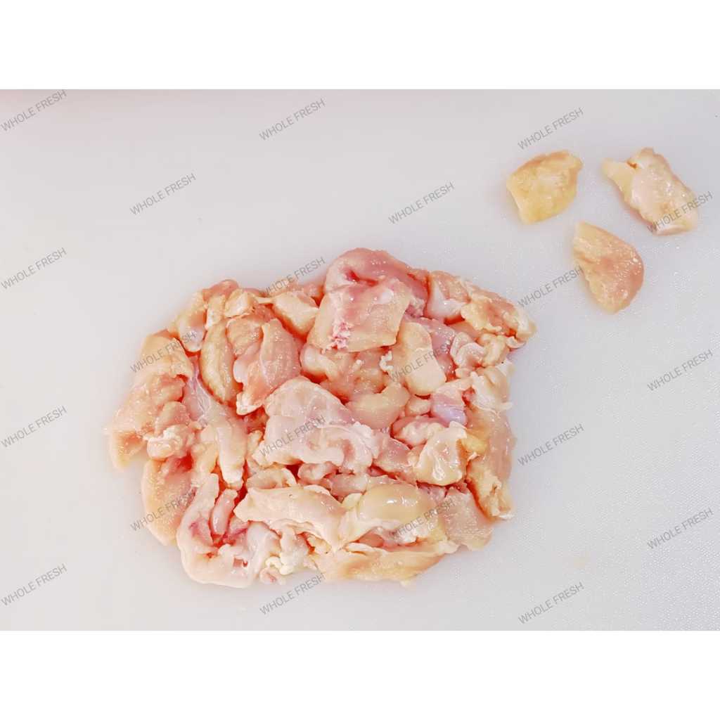 

BONELESS DADA POTONG KECIL 1KG