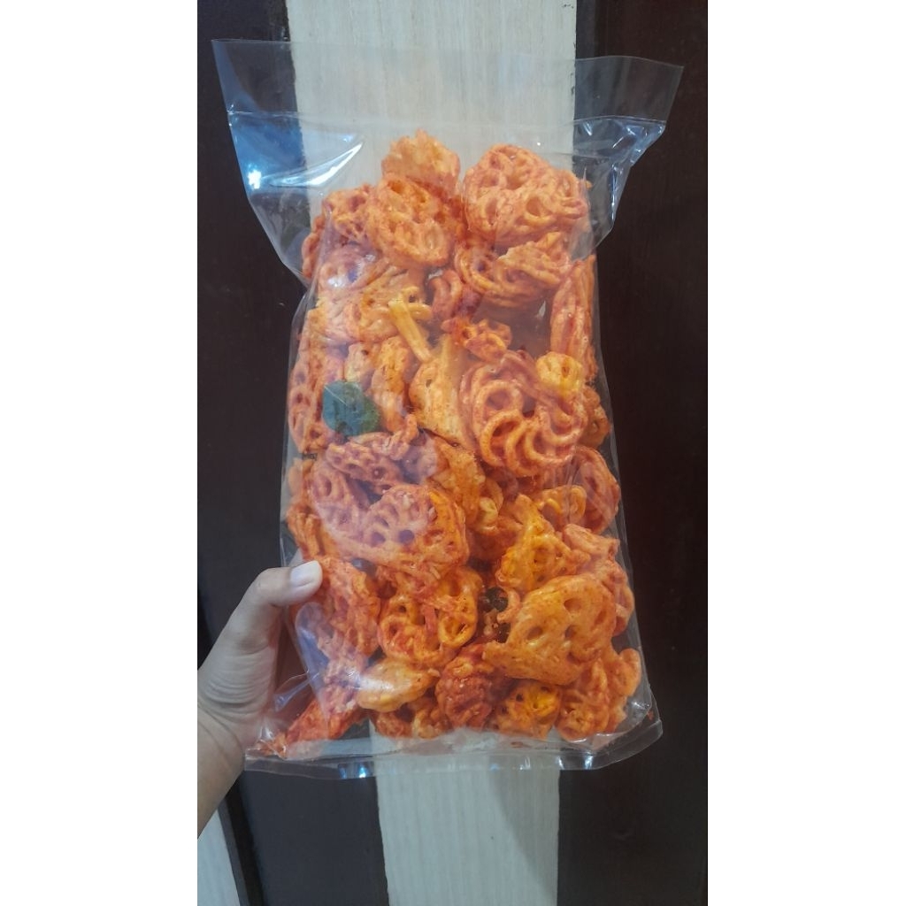 

Kerupuk Kembang Seblak Pedas