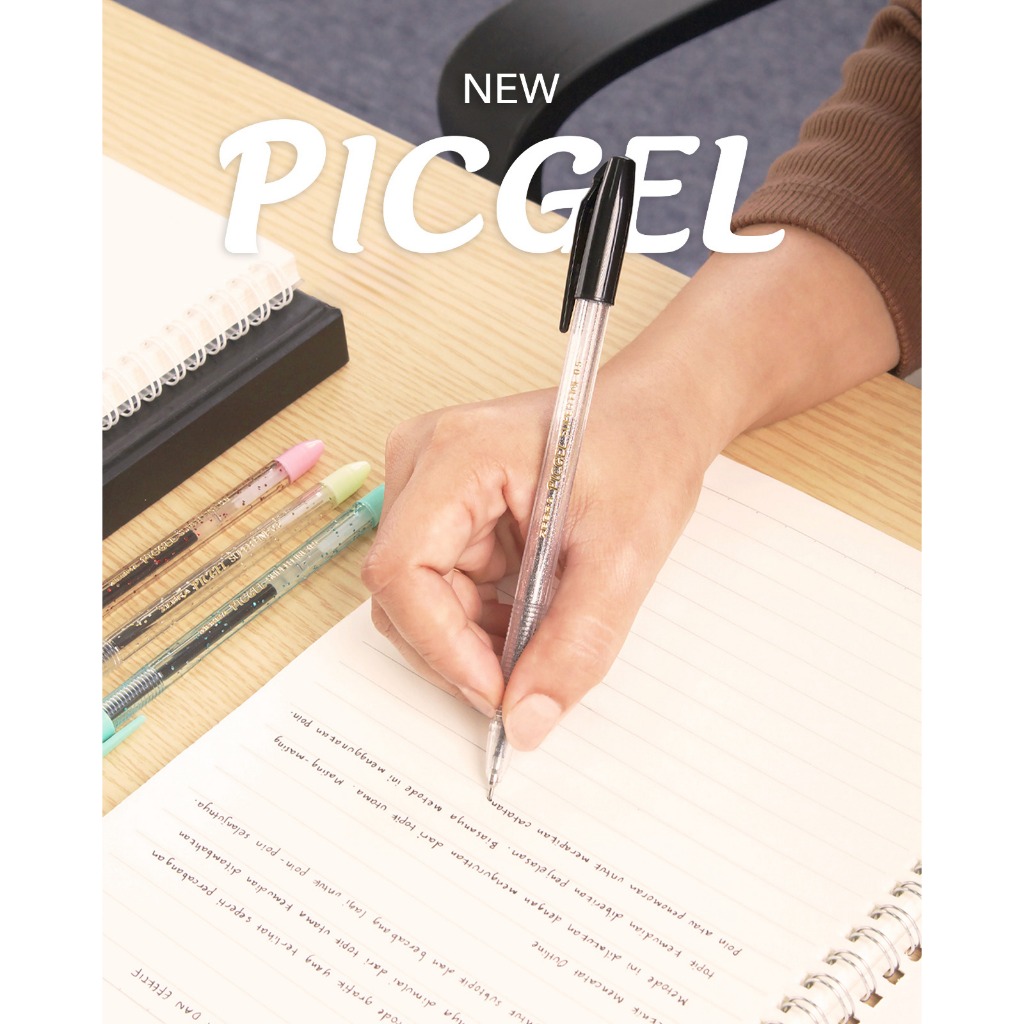 

Zebra Pic Gel Cap Style Pen – Pulpen Gel Hitam Halus & Nyaman | Desain Transparan Glitter 4 Warna | Nyaman untuk Sekolah, Kantor, Kuliah