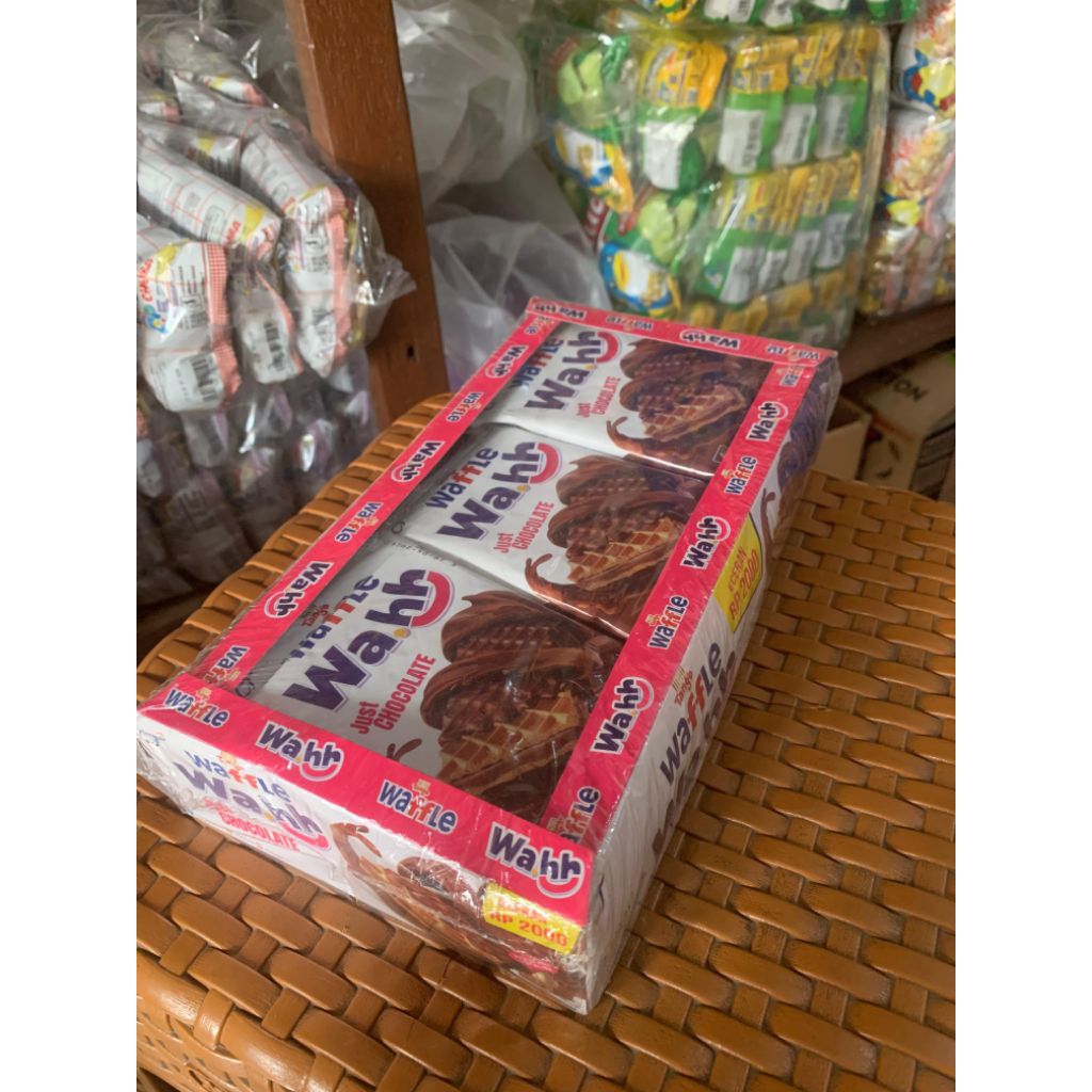 

TANGO WAFFLE 2RIBU | TANGO WAFFLE WAHH JUST CHOCOLATE | WAFER SALUT RASA COKELAT