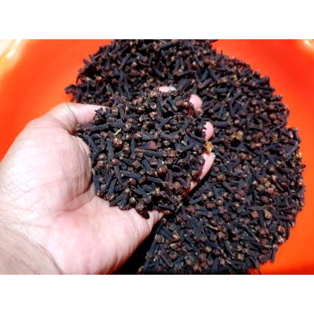 

Cengkeh Kering Petani