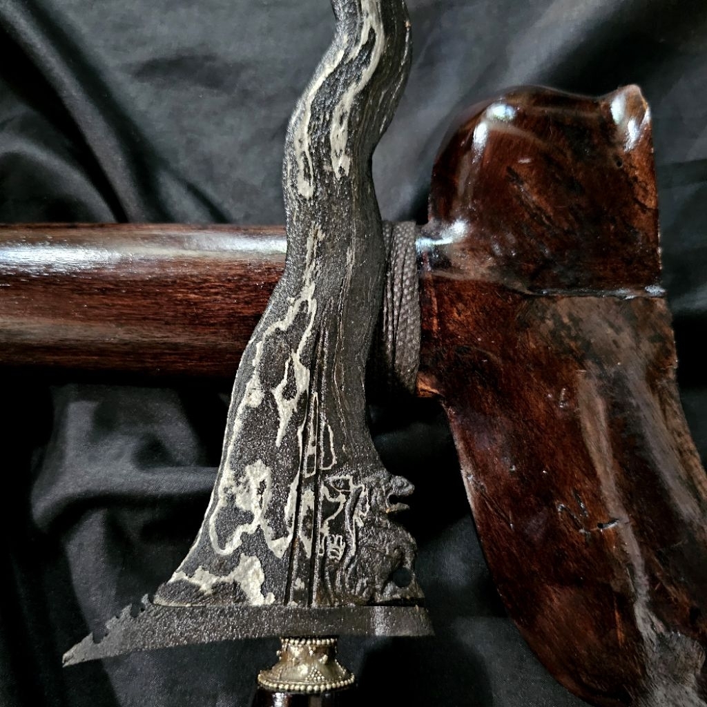 Keris Singo Luk 13 Pamor Wos Wutah