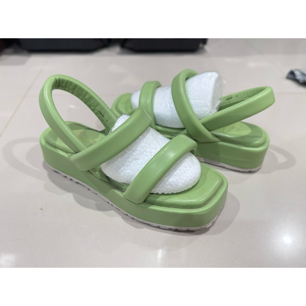 sandal platform wedges