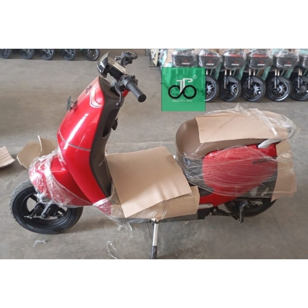 Sepeda motor listrik Exotic Sterrato TERBARU by Pacific