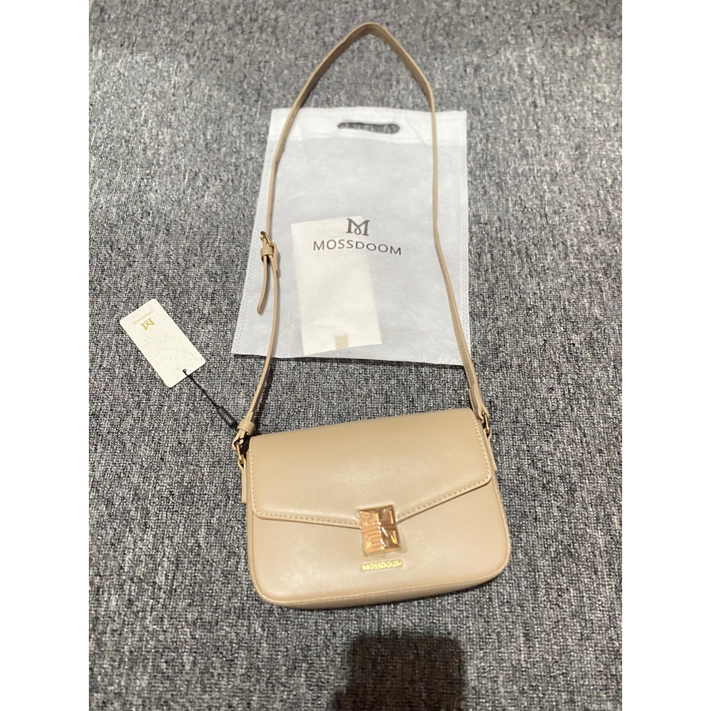 tas mossdom preloved