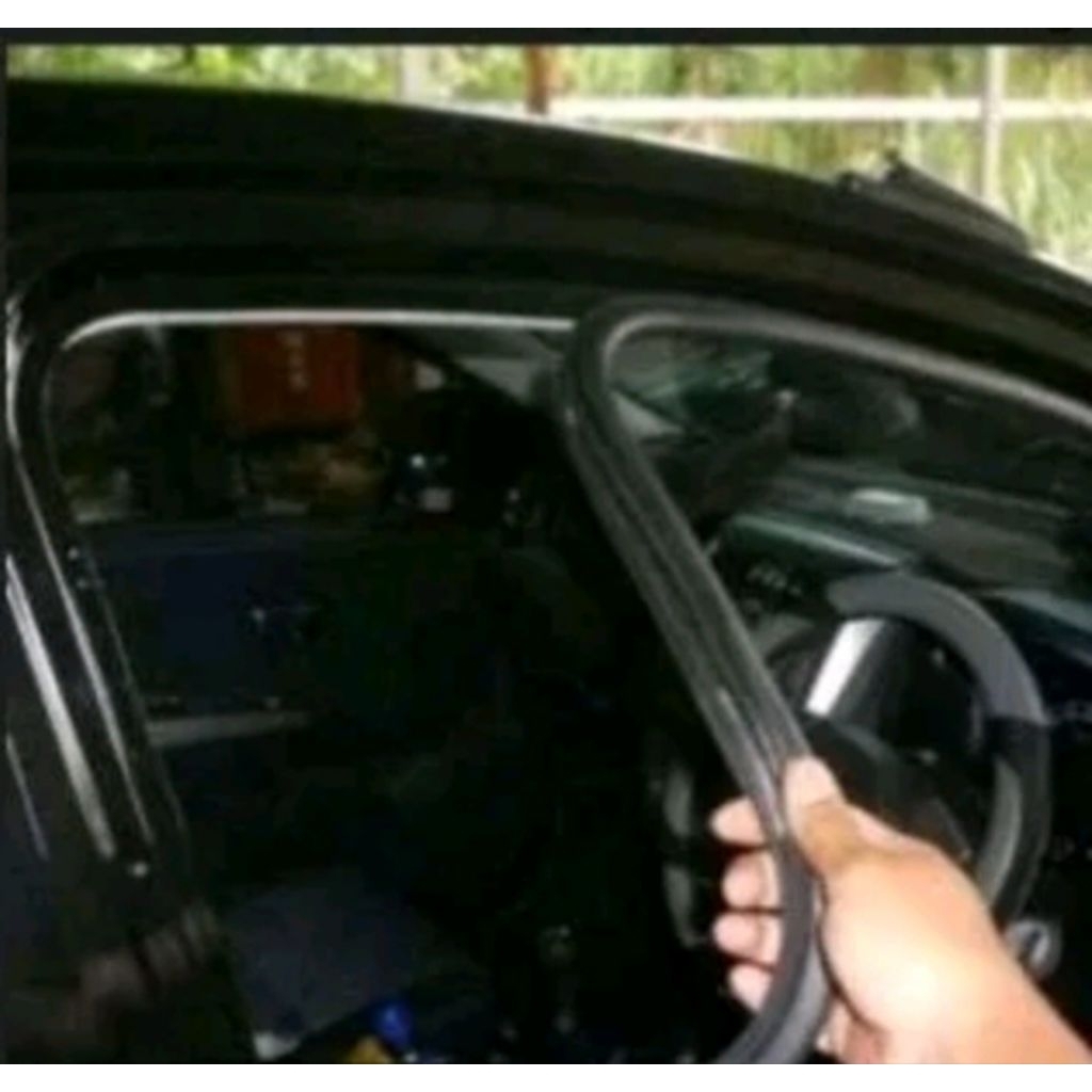 karet balon pintu body karet peredam pintu mobil XENIA