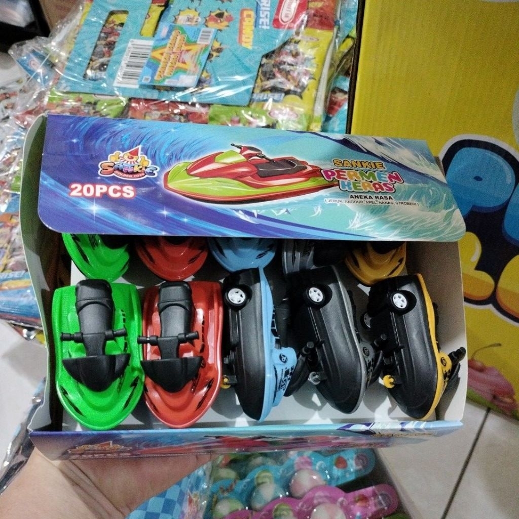 

PERMEN SANKIE MAINAN SPIBOR ISI 20 PCS