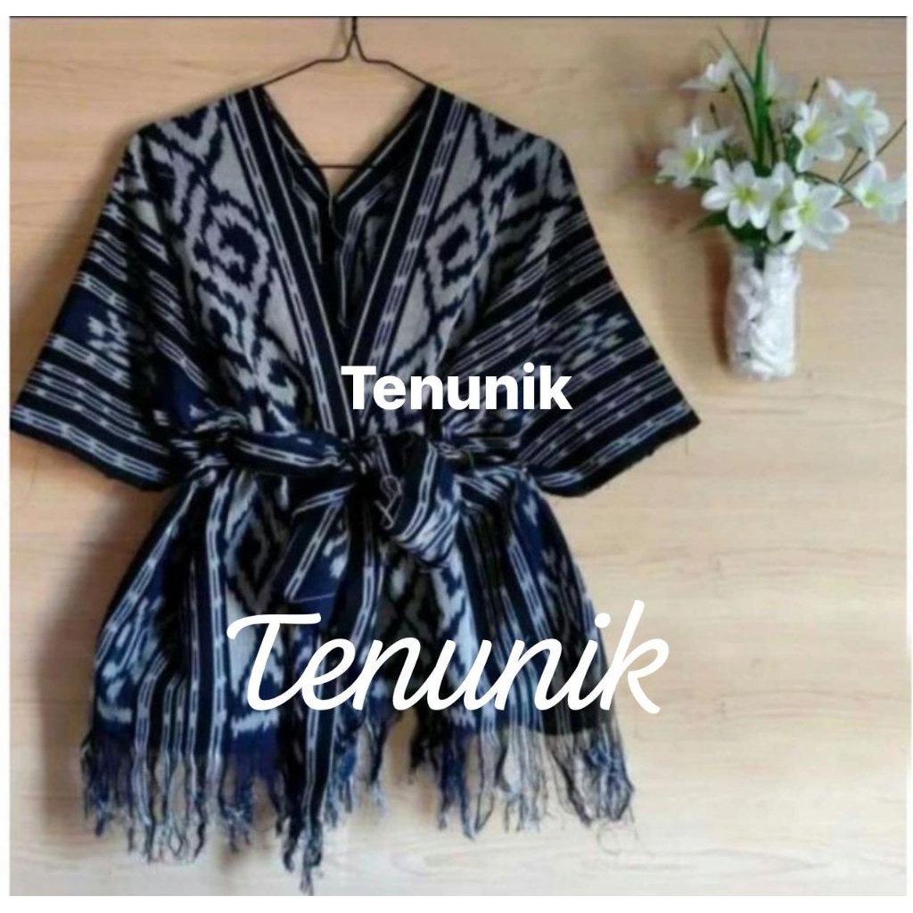 Baju tenun pendek tali pinggang
