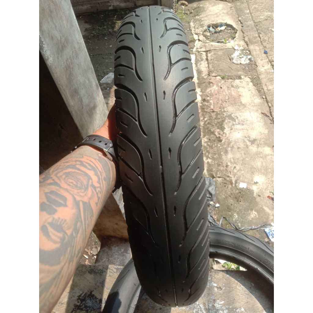 BAN BELAKANG MATIC RING 14 UK 90/90-14 FEDERAL TUBLES