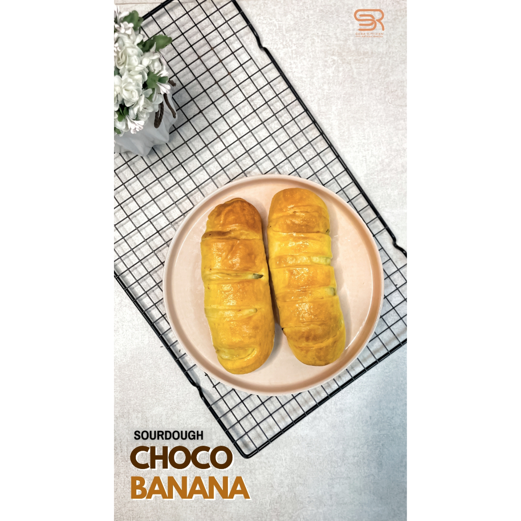 Roti Sourdough Choco Banana Bun