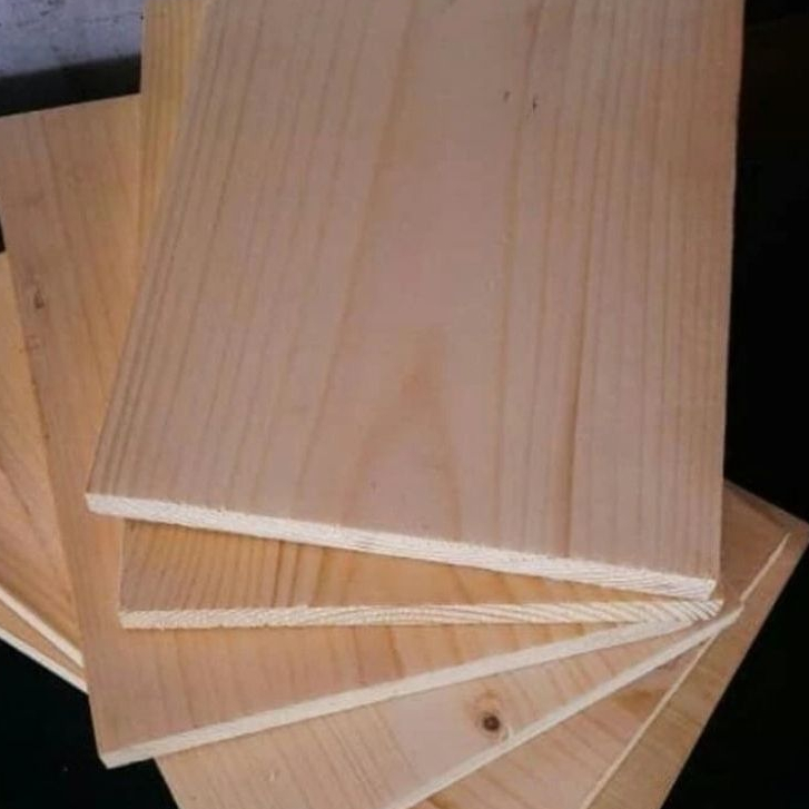 Papan Jati Belanda Lebar 20 cm Tebal 1,4 cm Papan Kayu Pinus Papan Bahan Kerajinan