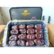 

kurma anggur multazam