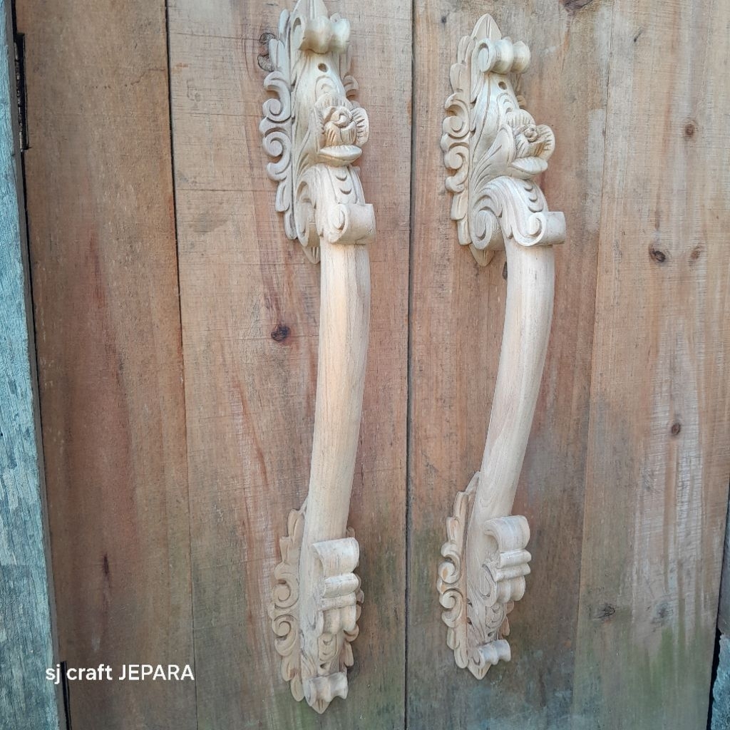 handle/gagang pintu rumah ukiran klasik
