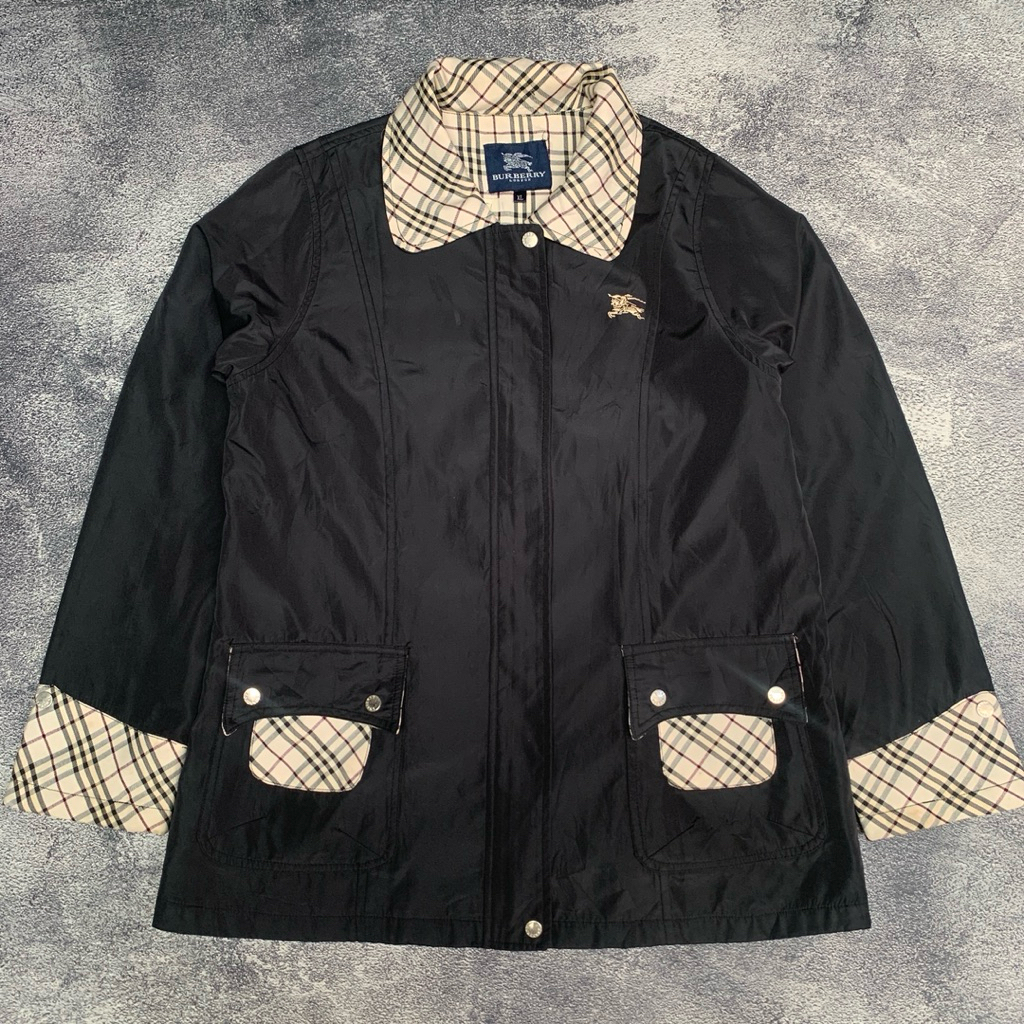 Jaket Burberry Second / Burberry Lond*n