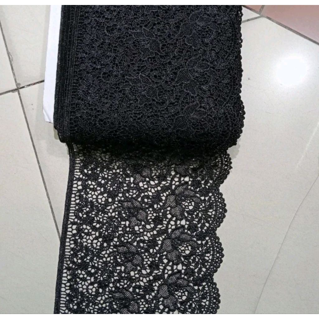 RENDA BORDIR/RENDA LEBAR 20 CM /RENDA MUKENA,RENDA BAJU KEBAYA DLL (harga per 45 cm)