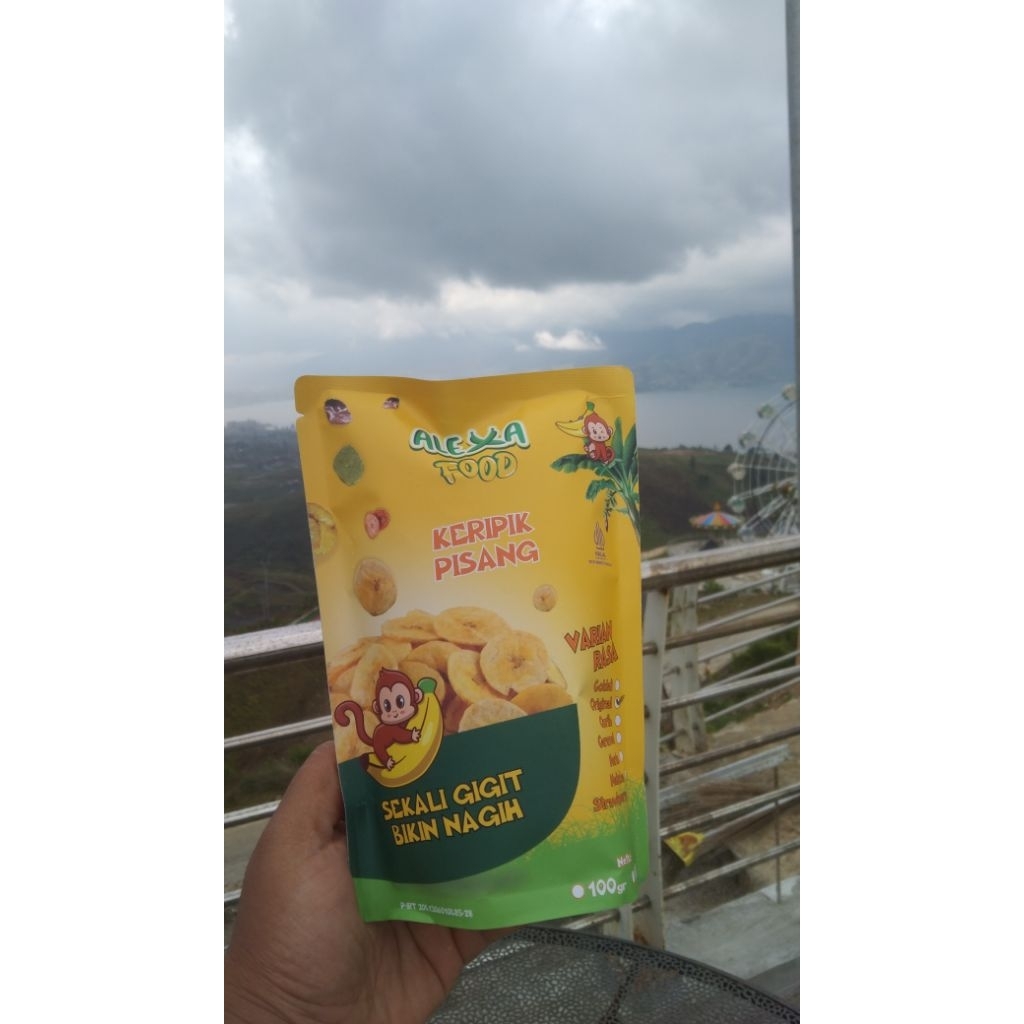 

Keripik Pisang oleh2 khas Kamang Hilia dengan varian rasa manis/gurih/original/coklat