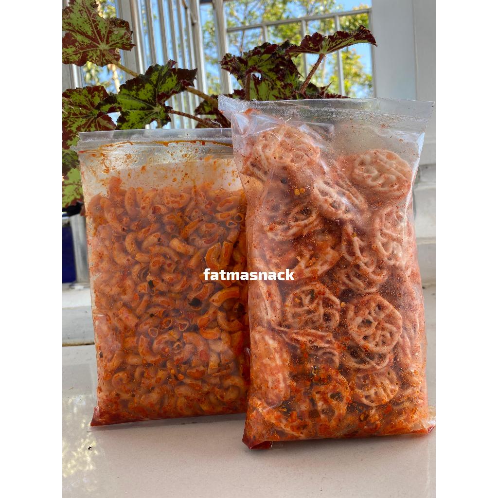 

PAKET HEMAT[BUNDLING 2PCS] SEBLAK KERUPUK RAFAEL/MAWAR+MAKARONI KRIUK/CIKRUH PEDAS DAUN JERUK