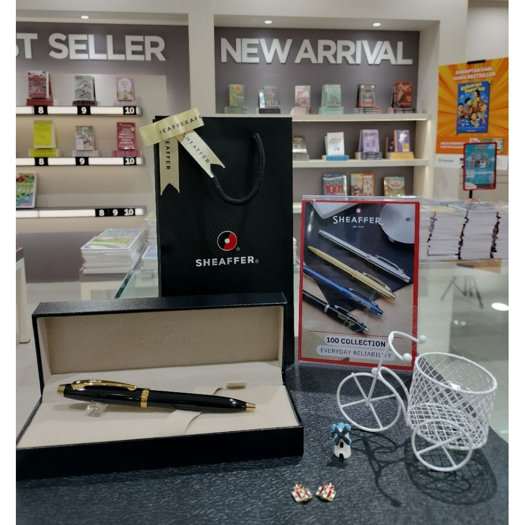 

Sheaffer 100 gloss black GT Bolpoin