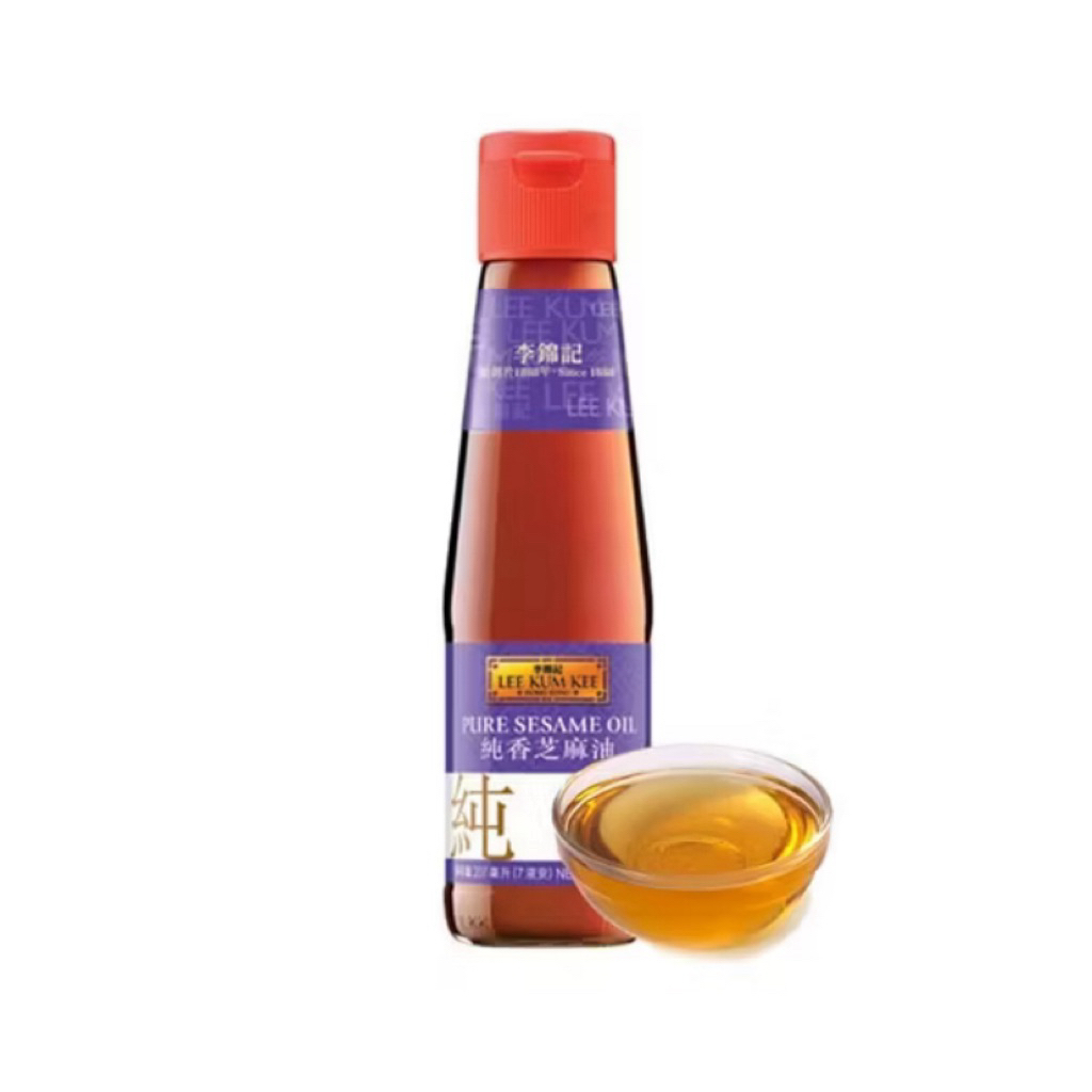 

Lee Kum Kee Pure Sesame Oil - Minyak Wijen Murni 207ml – Aroma Khas Asia untuk Masakan Lebih Lezat