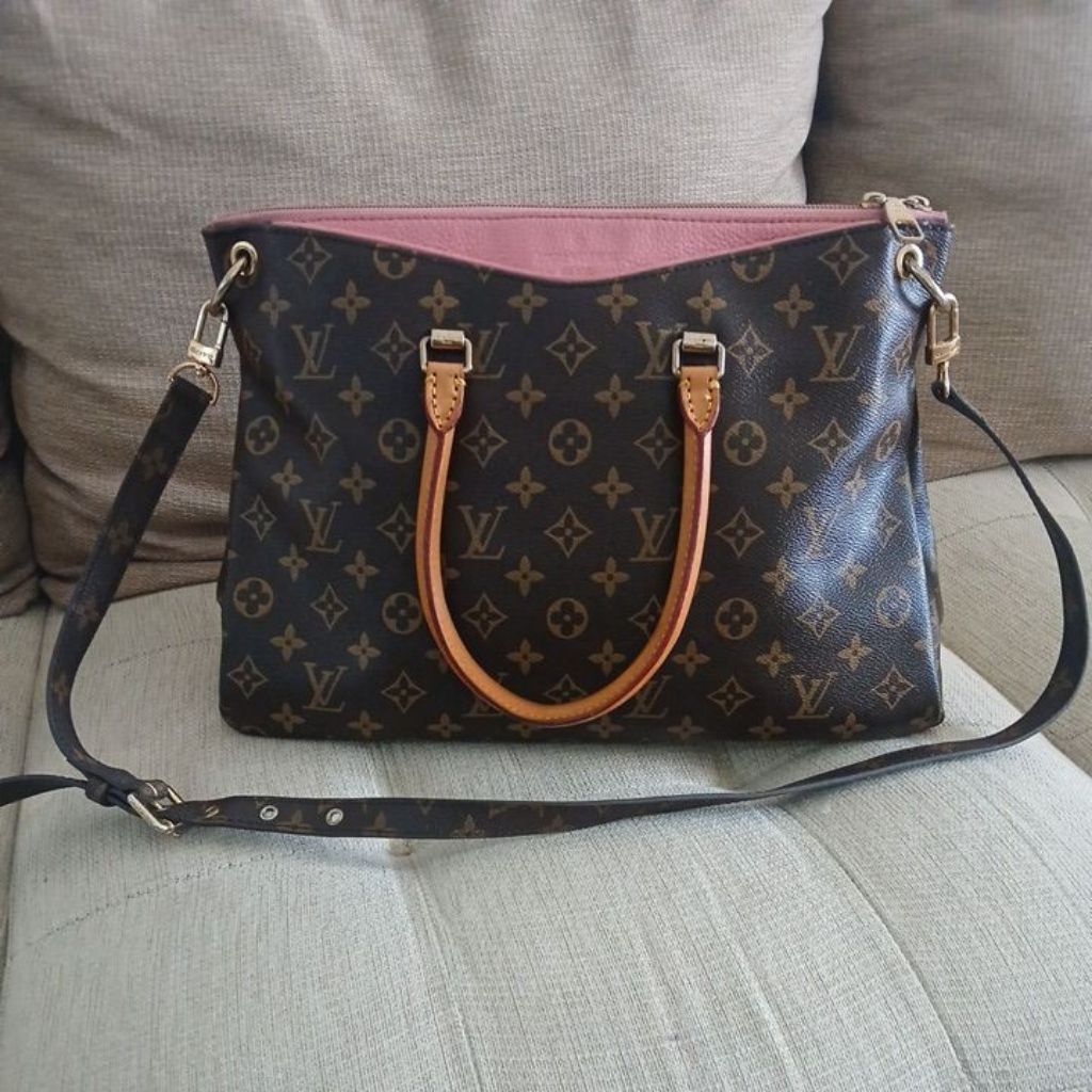 lv monogram pallas