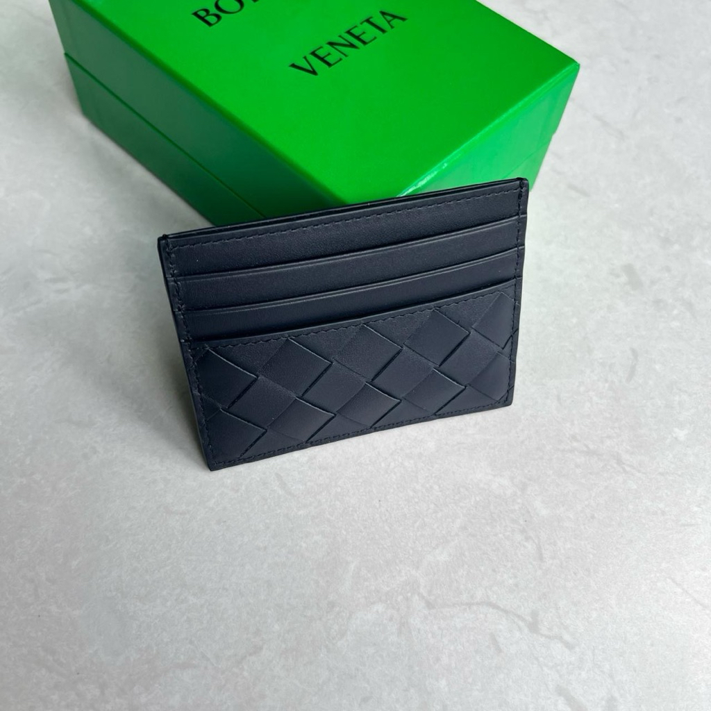 BOTTEGA VENETA INTRECCIATO CARDHOLDER IN NAVY BLUE
