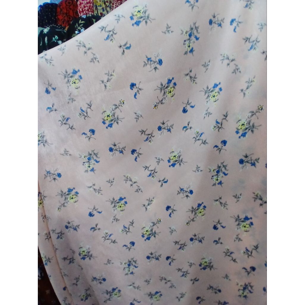 Kain/Bahan satin silk premium motif//Bahan satin silk meteran(silk41)
