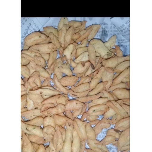 

kue biji katapang asin