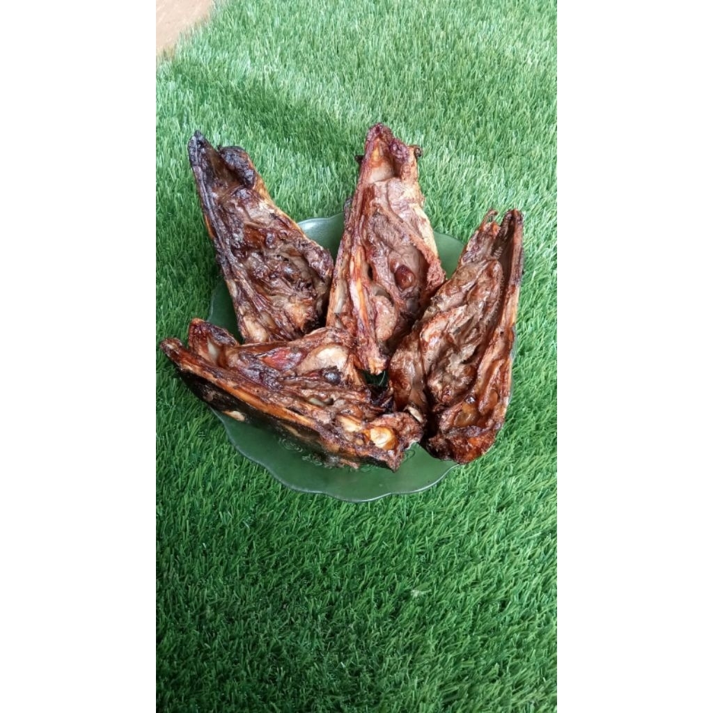 

ikan asap kepala manyung 1 kepala/2pcs