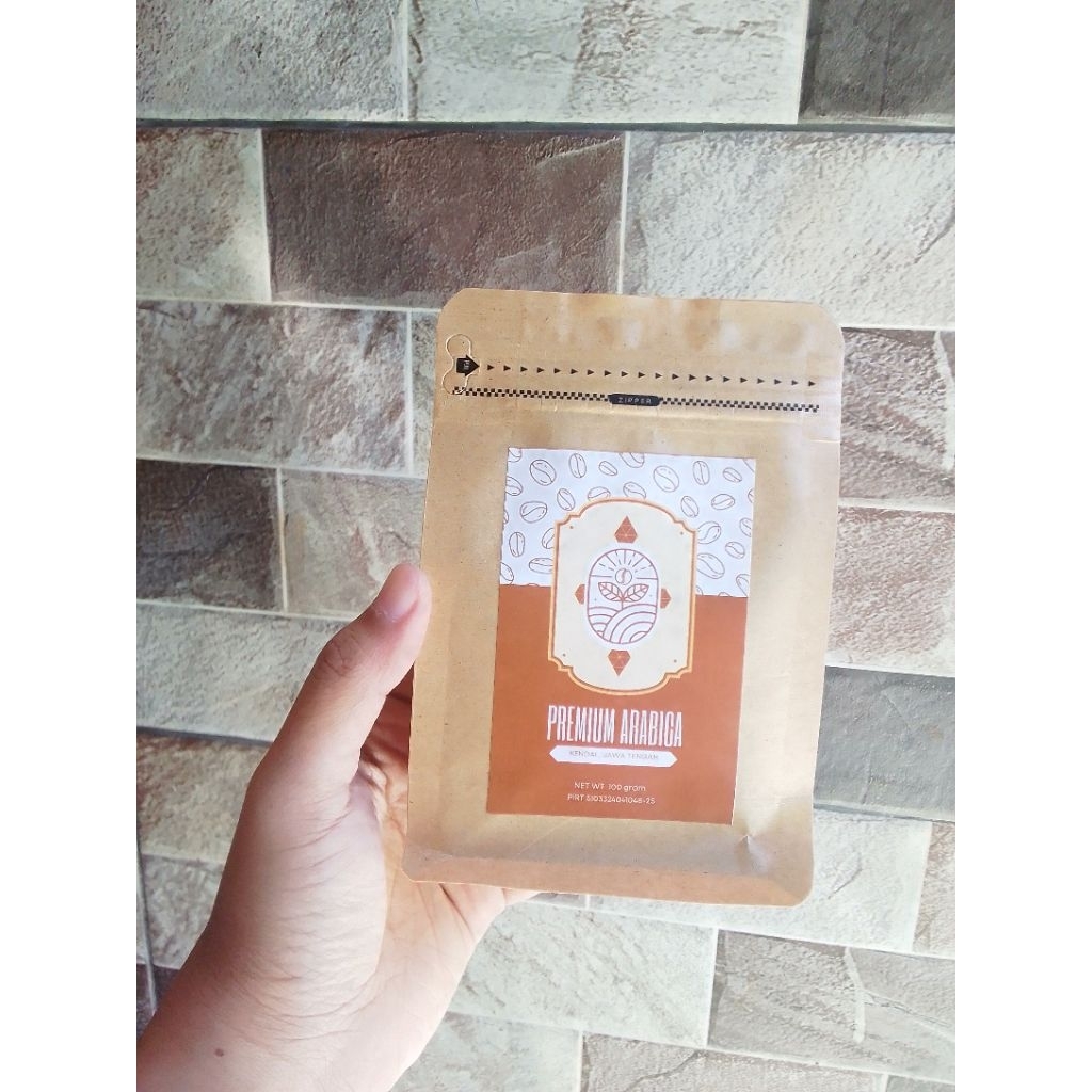 

KOPI BUBUK PREMIUM ARABICA / OLEH-OLEH JATENG