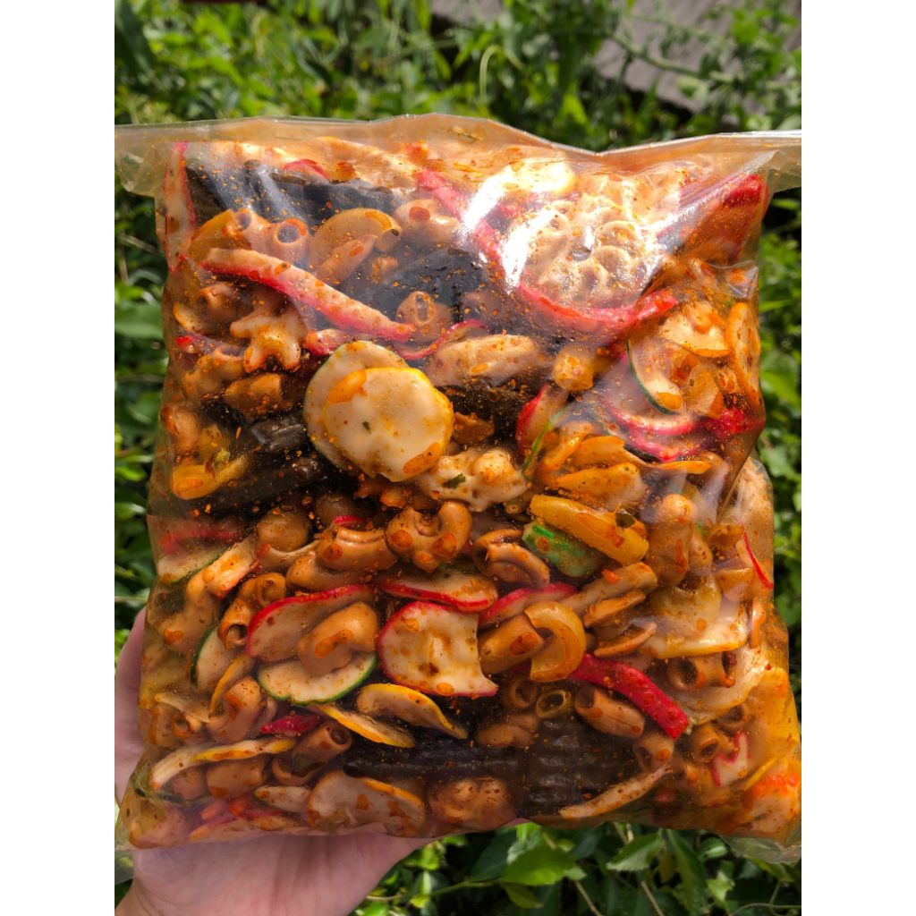

SEBLAK MIX/CAMPUR ANEKA KERUPUK SEBLAK BUMBU CIKRUH PEDAS DAUN JERUK 500 GR -SNACK VIRAL KEKINIAN