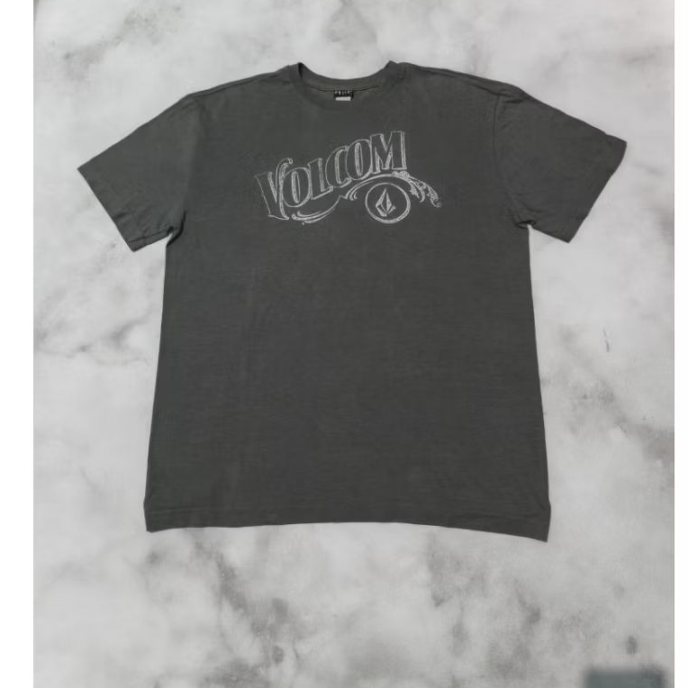 kaos volcom original preloved