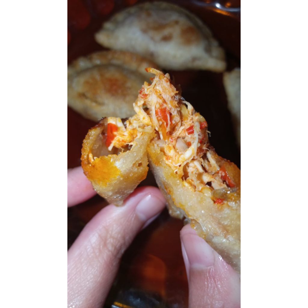 

CIRENG AYAM SUWIR PEDASS